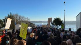 El personal de urgencias del CHUAC en la manifestación de esta mañana: Al pasillo, pestillo