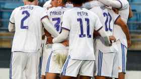 Los jugadores del Real Madrid Castilla celebrando un gol