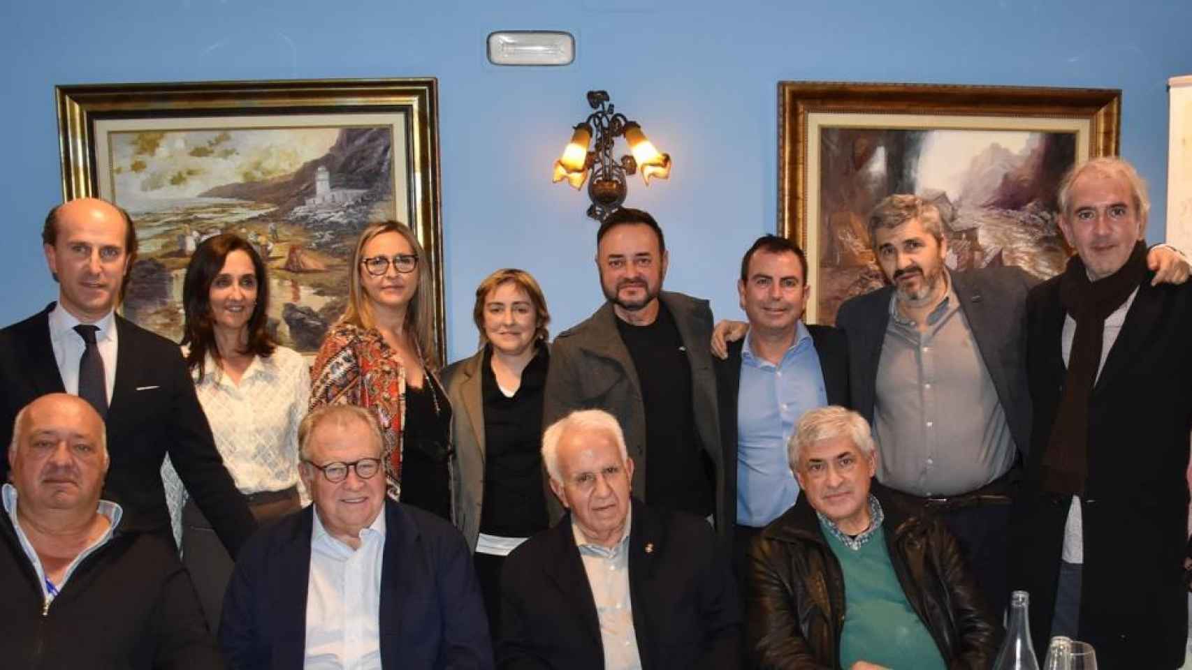 Personalidades asistentes a la entrega de premios de poesía de Talavera.