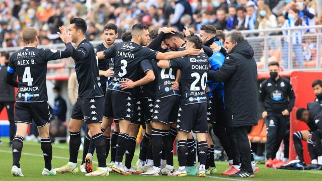 Los jugadores del Deportivo celebran uno de los goles logrados ante el Majadahonda