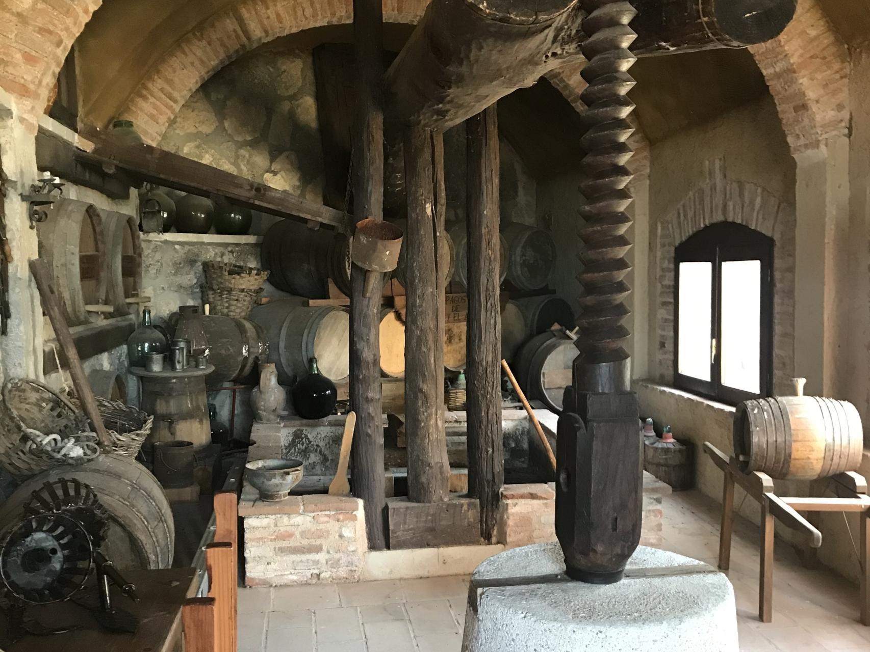 El parque temático recoge muestras de todos los oficios artesanos