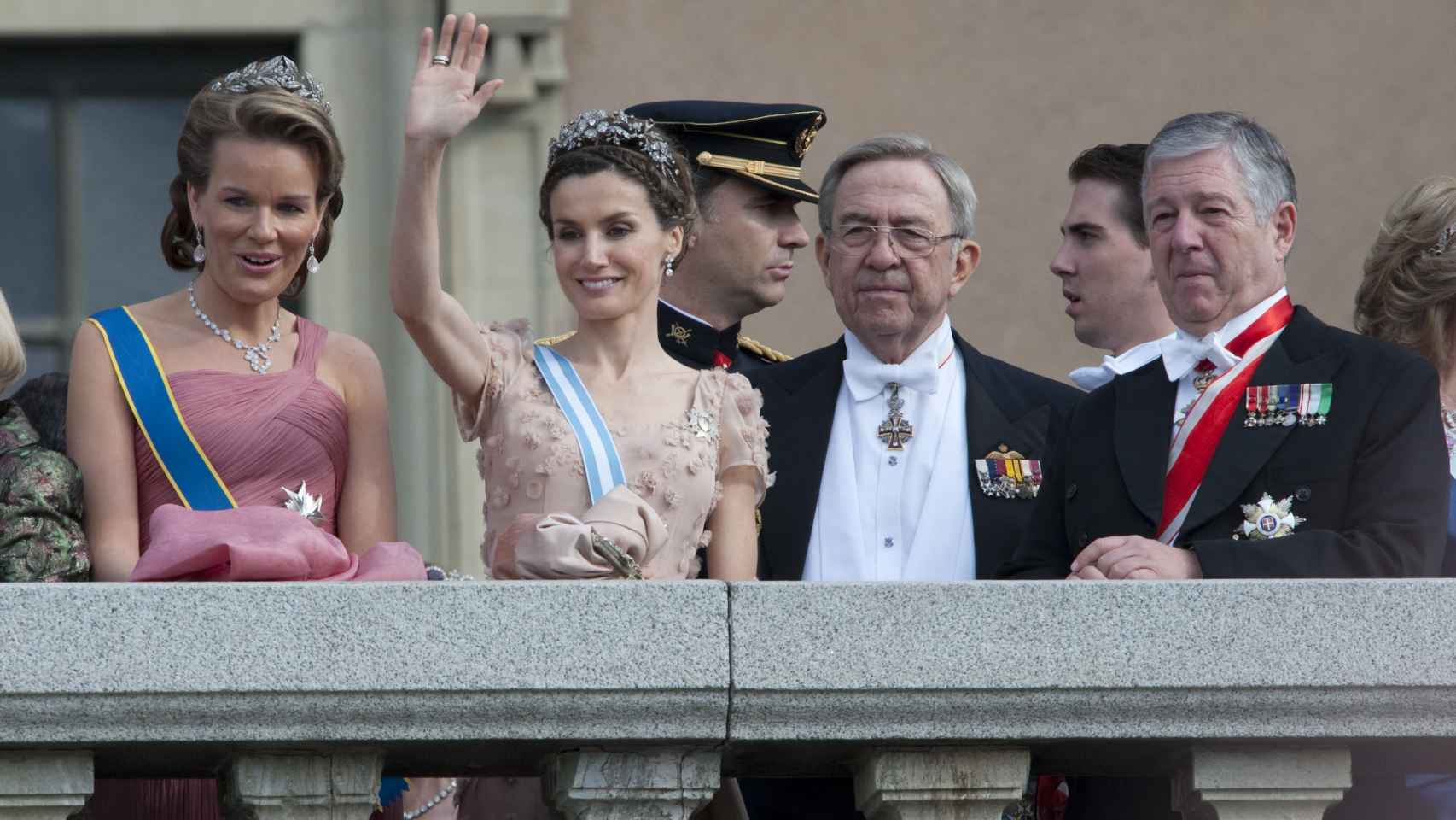 El enlace de Victoria de Suecia y Daniel Westling fue la primera boda real de Letizia como Princesa de Asturias.