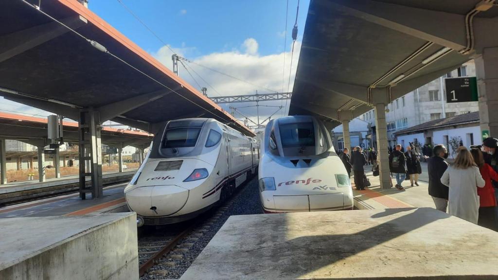 Vías de la estación de Ourense en las que finalizará el AVE a Galicia.