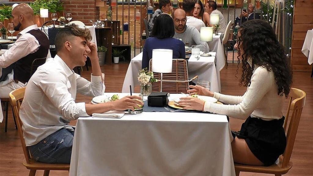 Emilio y Ainhoa han protagonizado una de las citas de 'First dates' este lunes.