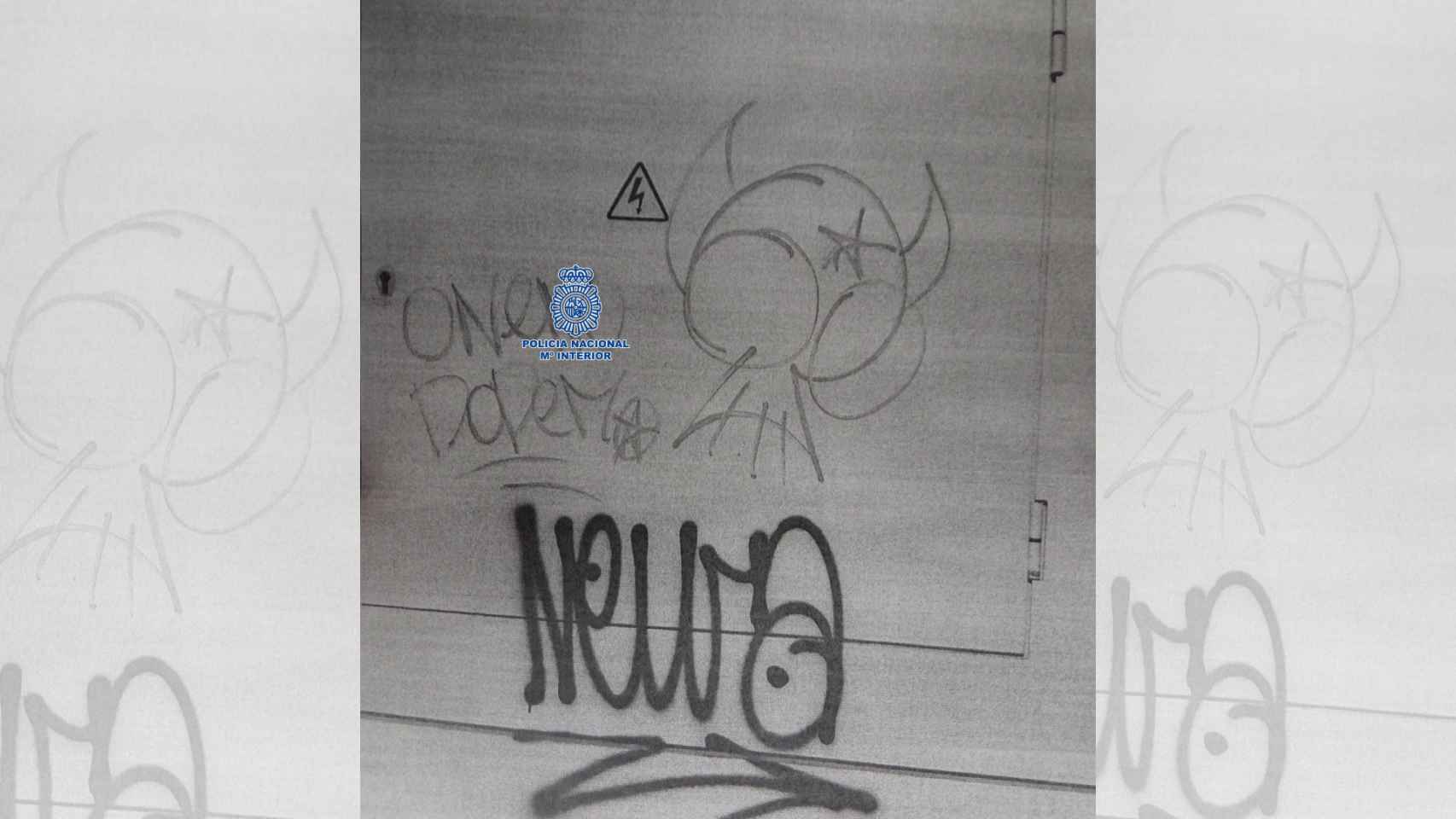 Pintada en Pontevedra atribuida al grafitero conocido como ‘o neno do demo’.