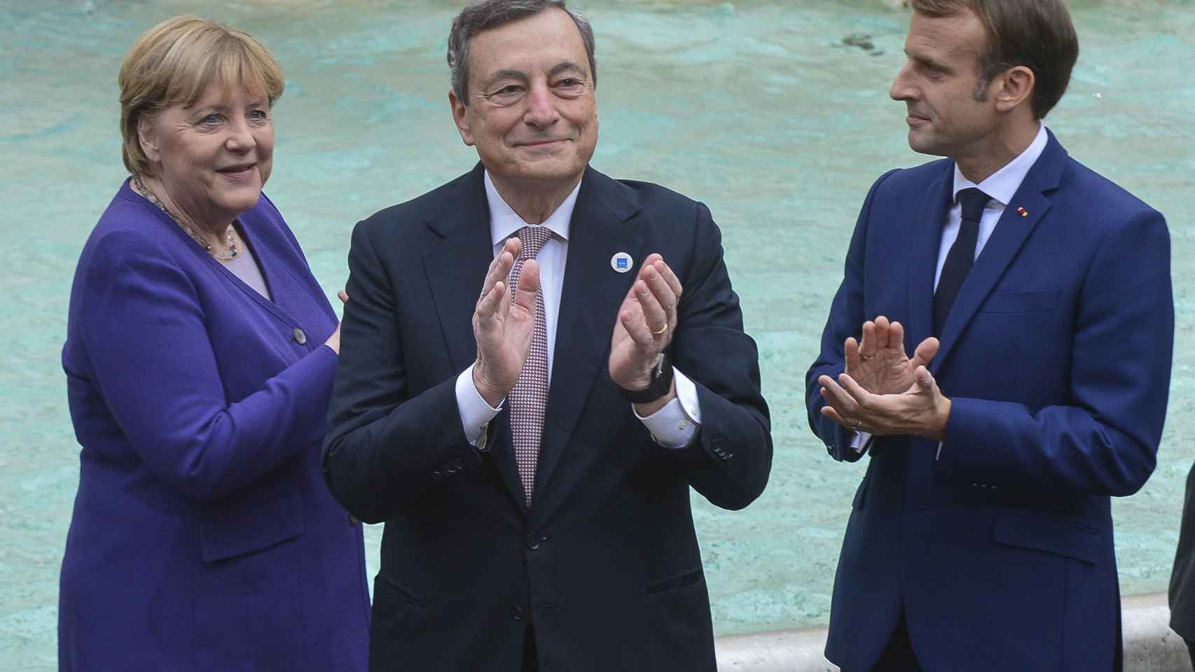 La canciller Angela Merkel, el primer ministro italiano, Mario Draghi, y el presidente galo, Emmanuele Macron.