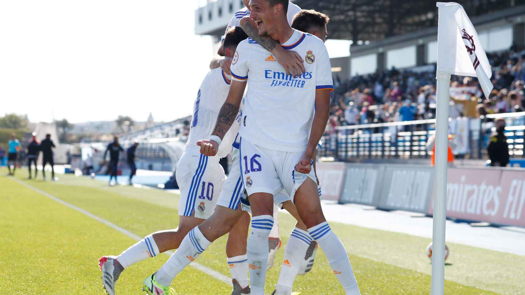 Rafa Marín celebra uno de sus goles con el Real Madrid Castilla.