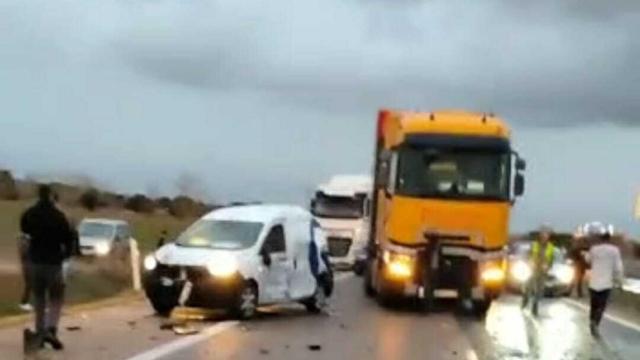 Accidente múltiple en la A-62 en la provincia de Valladolid