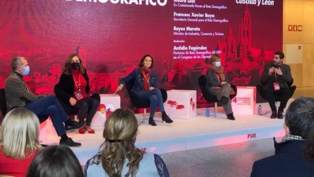 Ágora del Congreso Autonómico del PSOE en Burgos