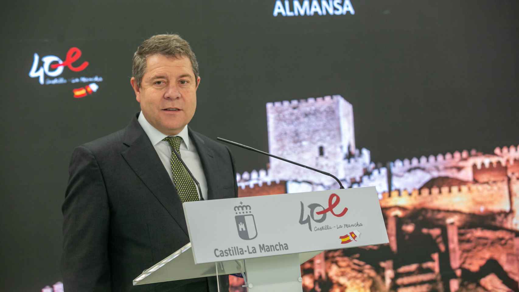 García-Page, presidente de Castilla-La Mancha, en Almansa (Albacete). Foto: JCCM