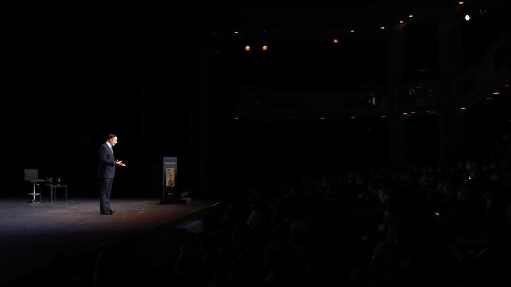 Pedro J. Ramírez, durante la presentación de su libro en el Teatro Bellas Artes de Madrid.