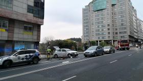 Liberada una persona tras volcar su coche en la ronda de Nelle, en A Coruña