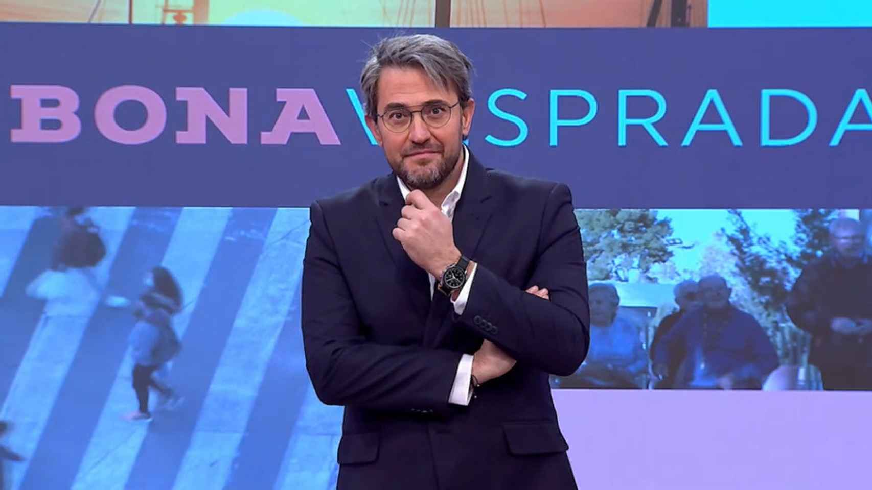 Máximo Huerta presenta 'Bona Vesprada' en el canal valenciano À Punt.
