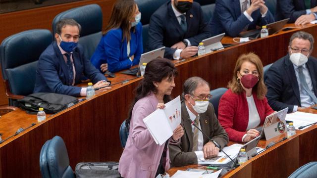 La diputada de Vox Alicia Rubio, durante un pleno de la Asamblea de Madrid celebrado este jueves.