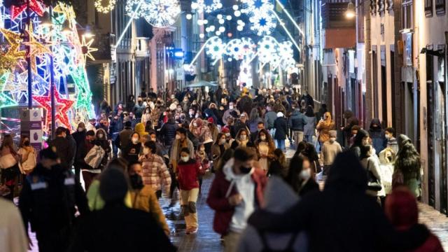 Las autoridades están adelantando medidas para controlar la Covid en navidades.