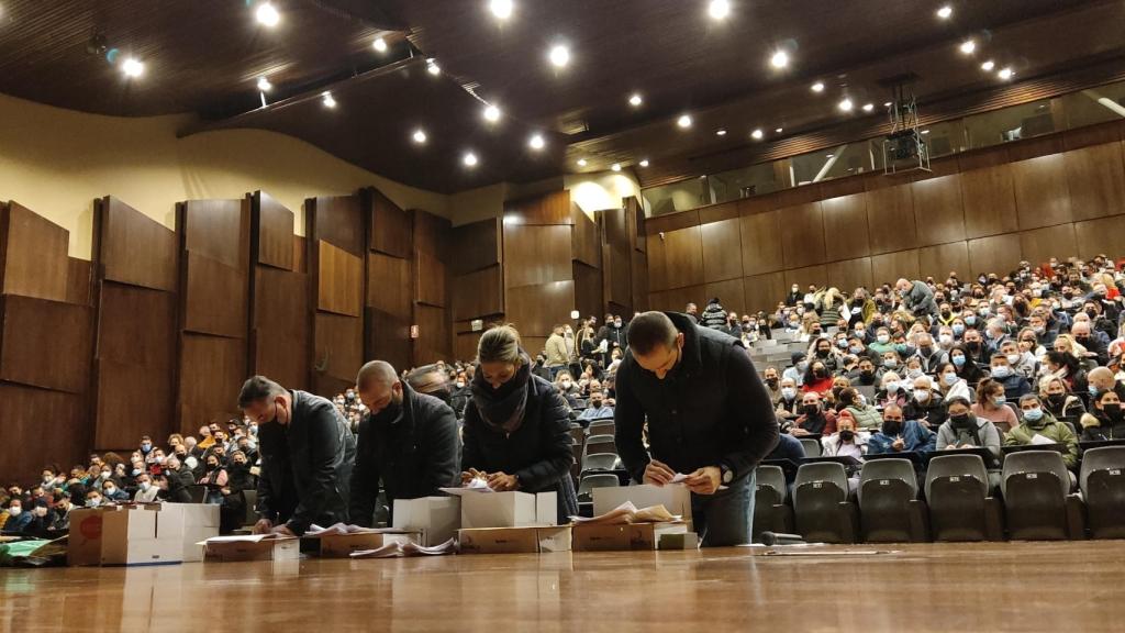 Imagen de la sala del Palacio de Ferias donde ha tenido lugar el examen de Limasam.