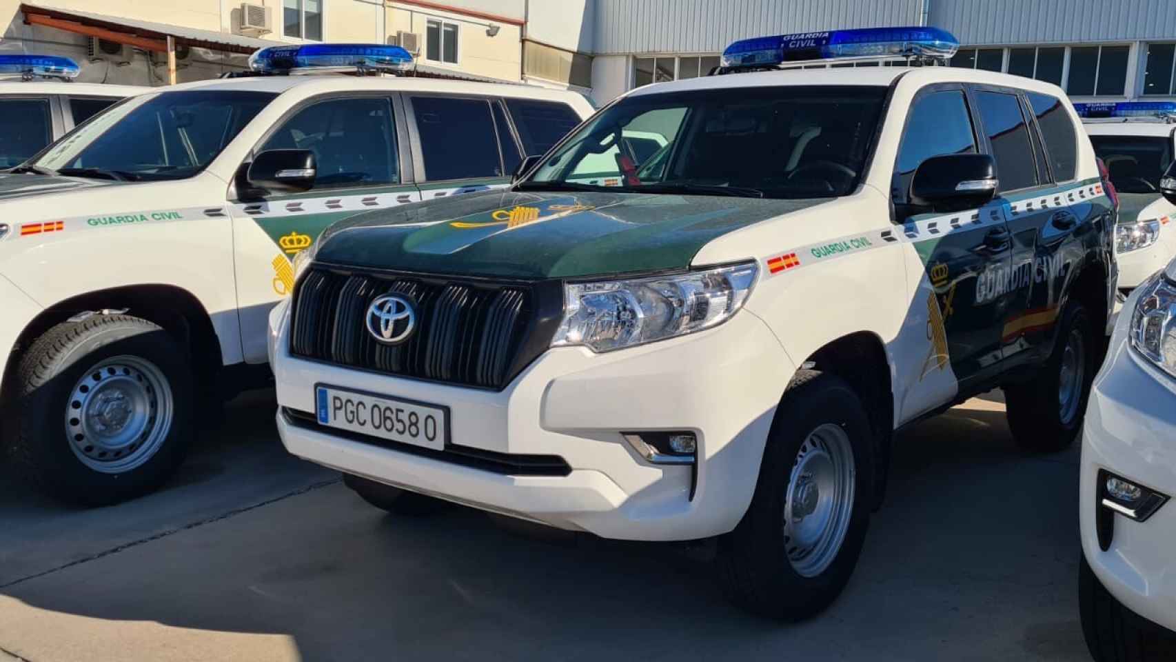 Vehículos todoterreno fabricados por Toyota que también han sido entregados a la Guardia Civil.