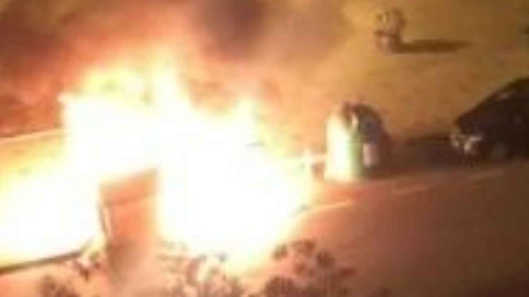 Fuego en un contenedor en Málaga
