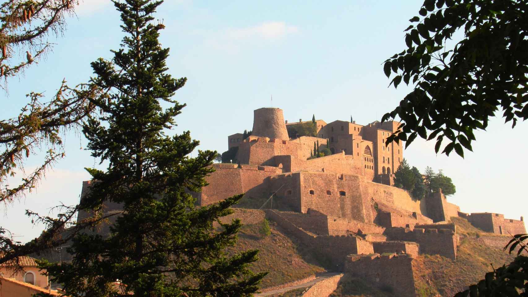 Estos son los castillos de España en los que aún vive gente