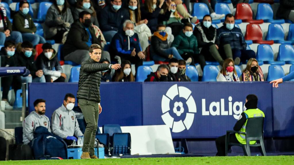 Alessio Lisci, durante el Levante - Osasuna de La Liga.