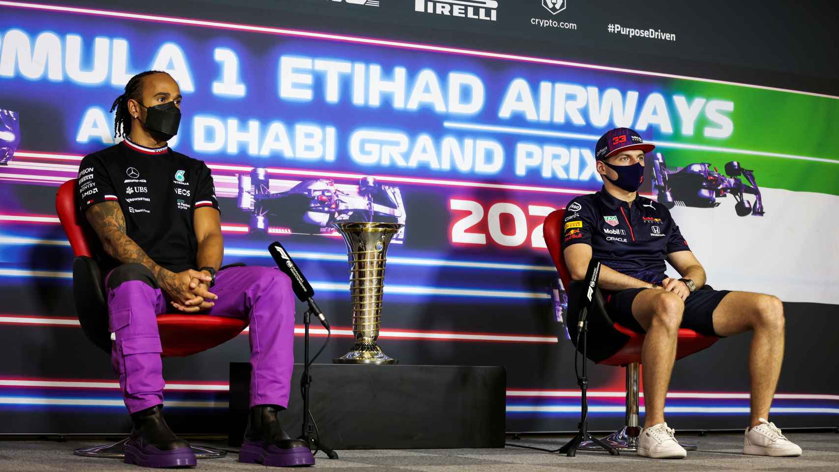 Lewis Hamilton y Max Verstappen en la rueda de prensa oficial del Gran Premio de Abu Dhabi