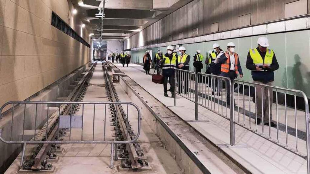 Interior del túnel del Metro de Málaga en su aproximación al Centro.