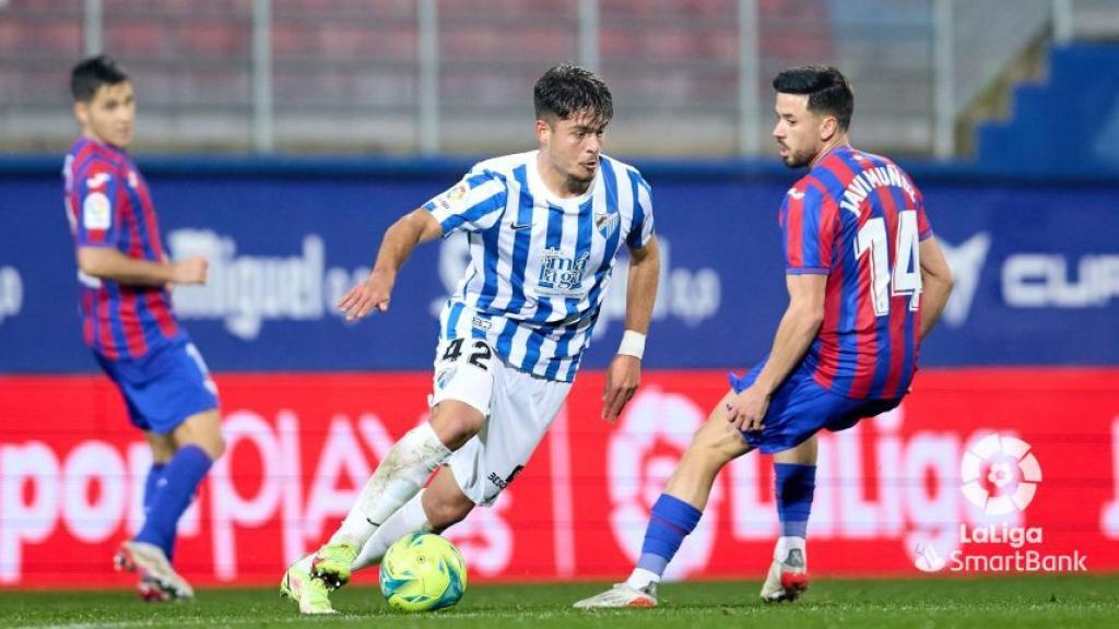 Dani Lorenzo en el partido del Málaga CF ante el Eibar.