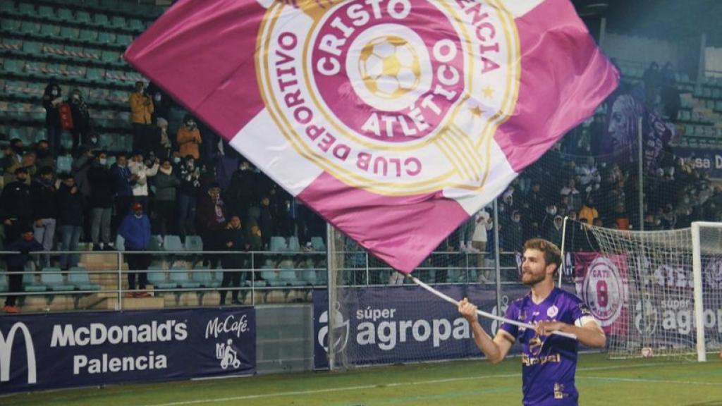 Abel Pascual, capitán del Cristo Atlético, celebra el pase a segunda ronda de la Copa del Rey 2021/2022