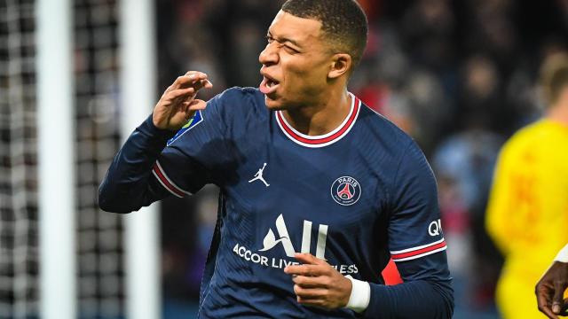 Kylian Mbappé, en un partido del PSG de la temporada 2021/2022