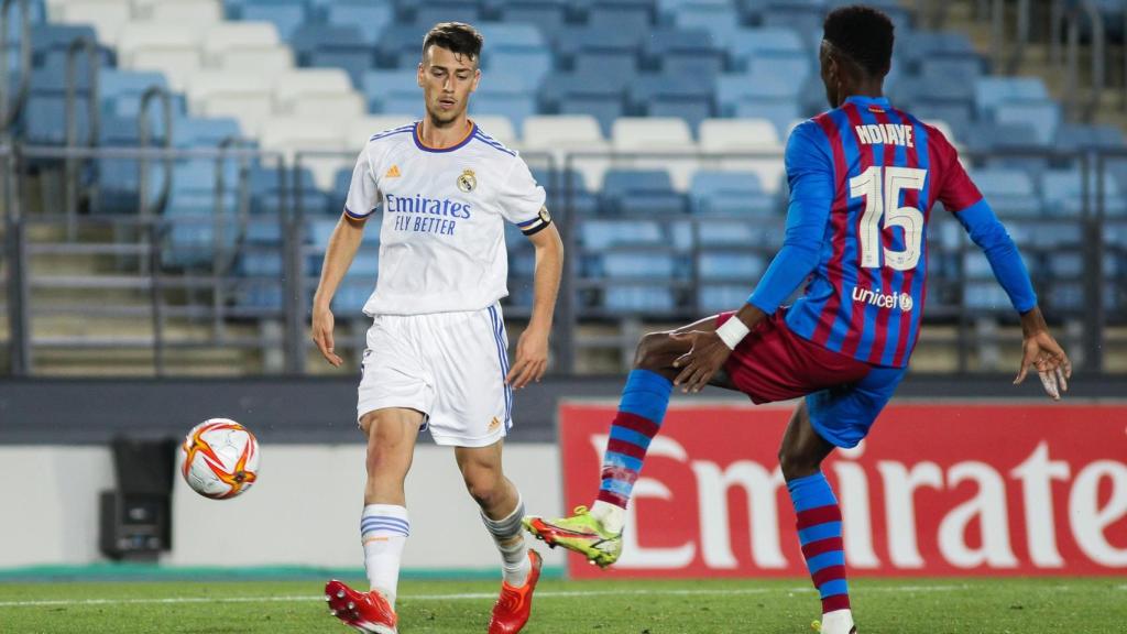 Antonio Blanco, durante el derbi de filiales entre el Real Madrid Castilla y FC Barcelona.