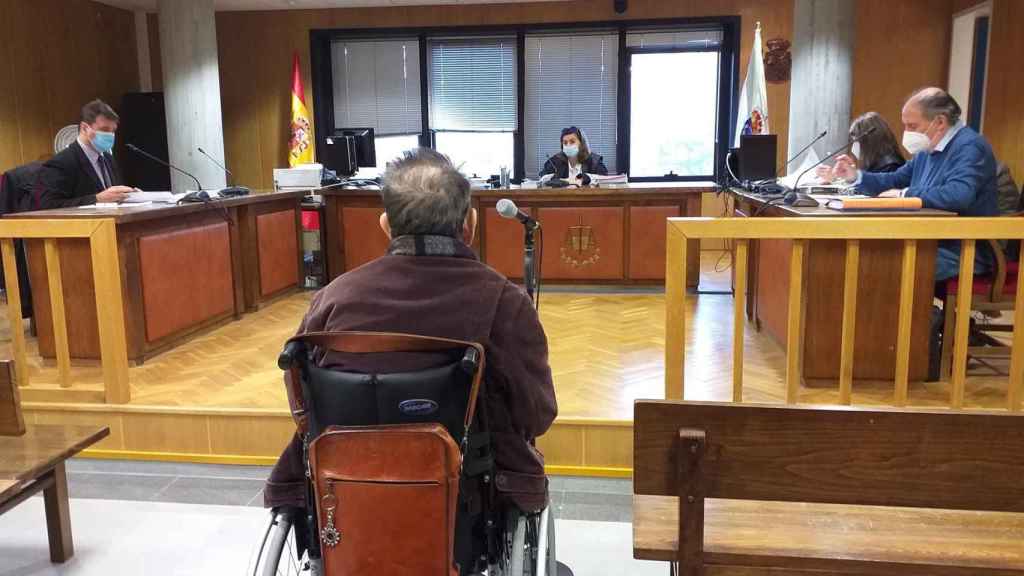 El acusado durante el juicio.