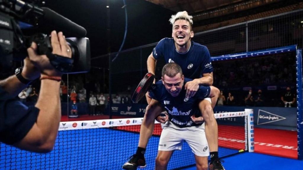 Paquito Navarro y Martín Di Neno, celebran una victoria.