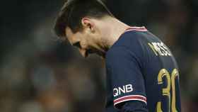 Leo Messi, cabizbajo con el PSG