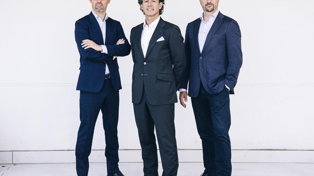Unai Ansejo, Ramón Blanco y François Derbaix, cofundadores y socios de Indexa Capital.