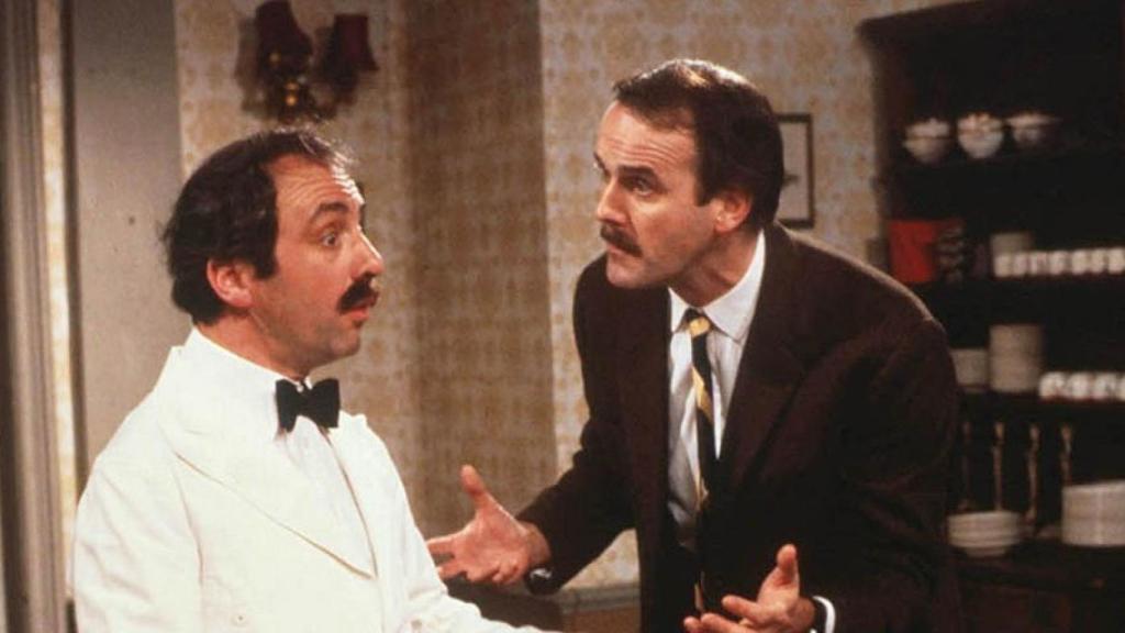 Fotograma de 'Hotel Fawlty'.