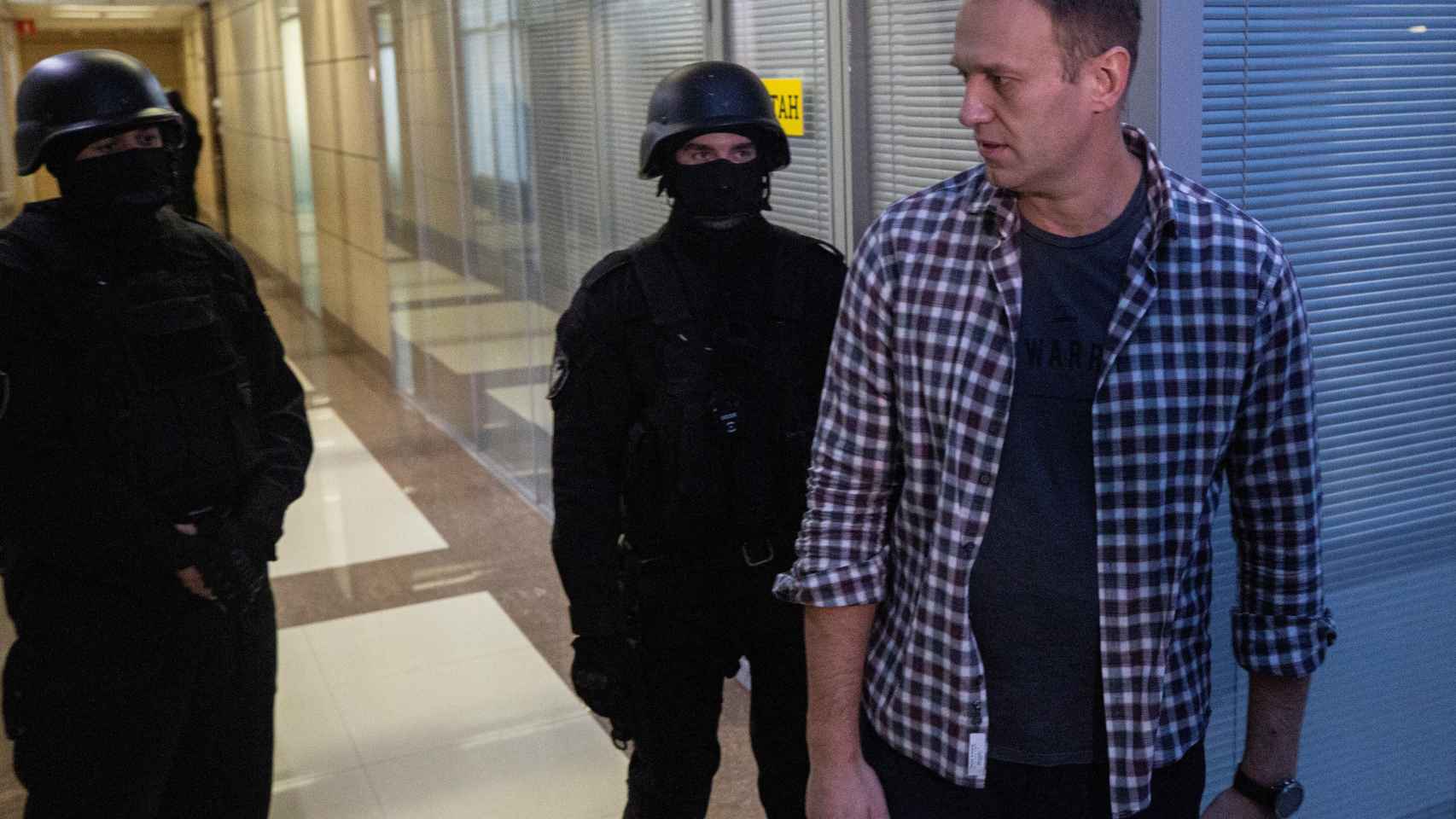 Navalny detenido por las autoridades rusas.