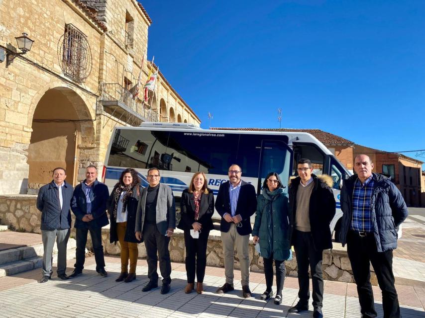 Presentación del bono rural de transporte gratuito en la zona de Tordesillas