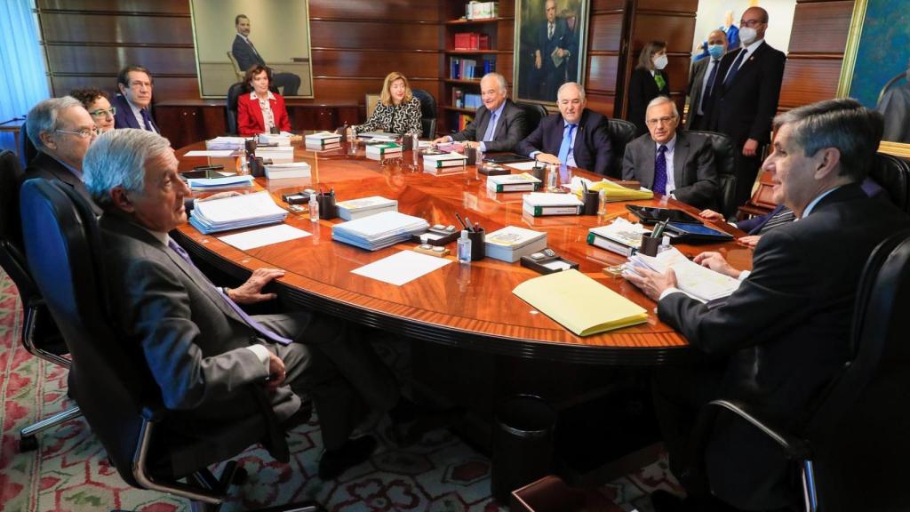 Reunión del pleno del Tribunal Constitucional este miércoles./