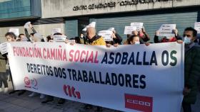 Protesta de los trabajadores de la Fundación Camiña Social en A Coruña.