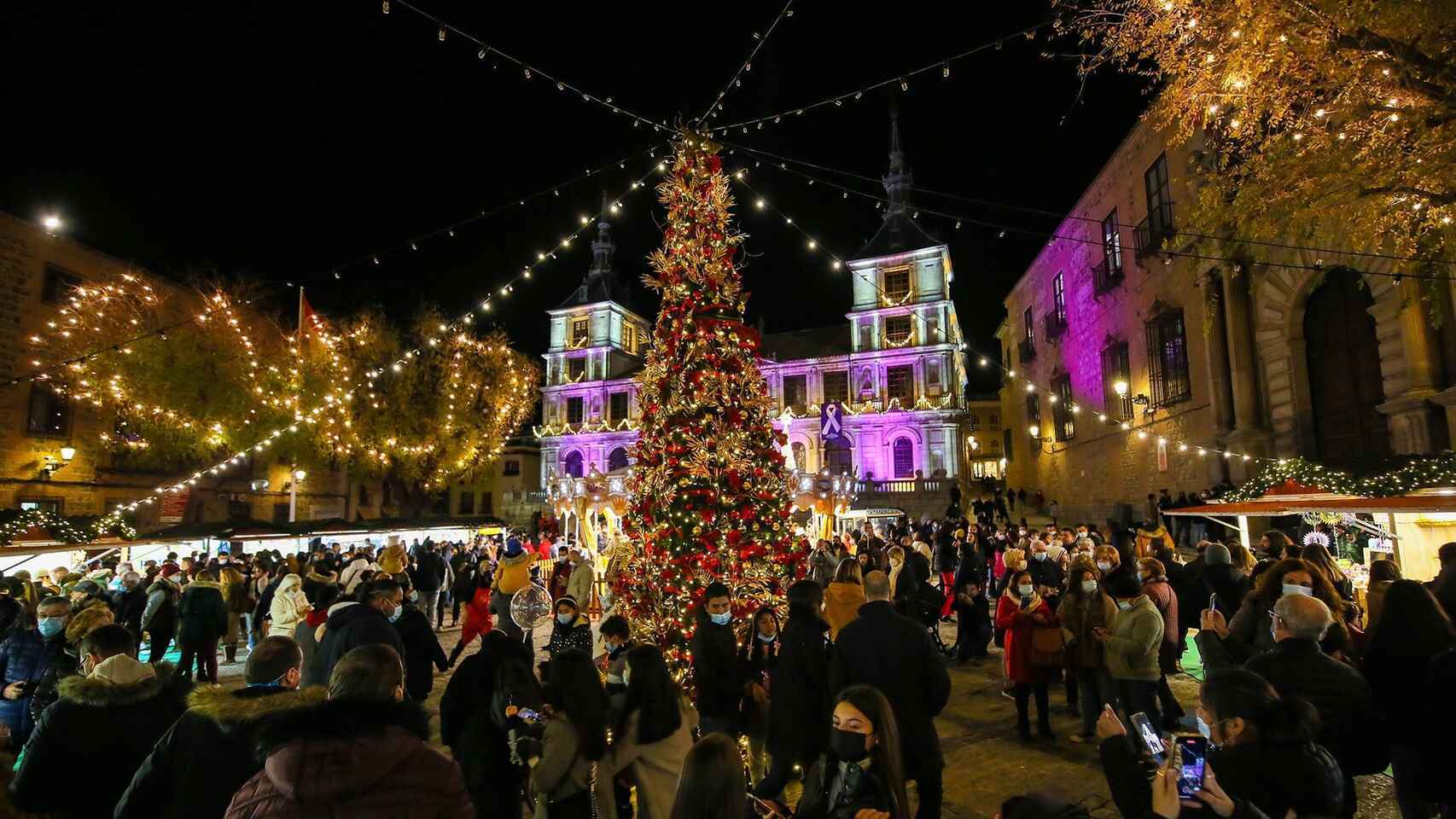 Toledo, el día de la inauguración de las luces navideñas.