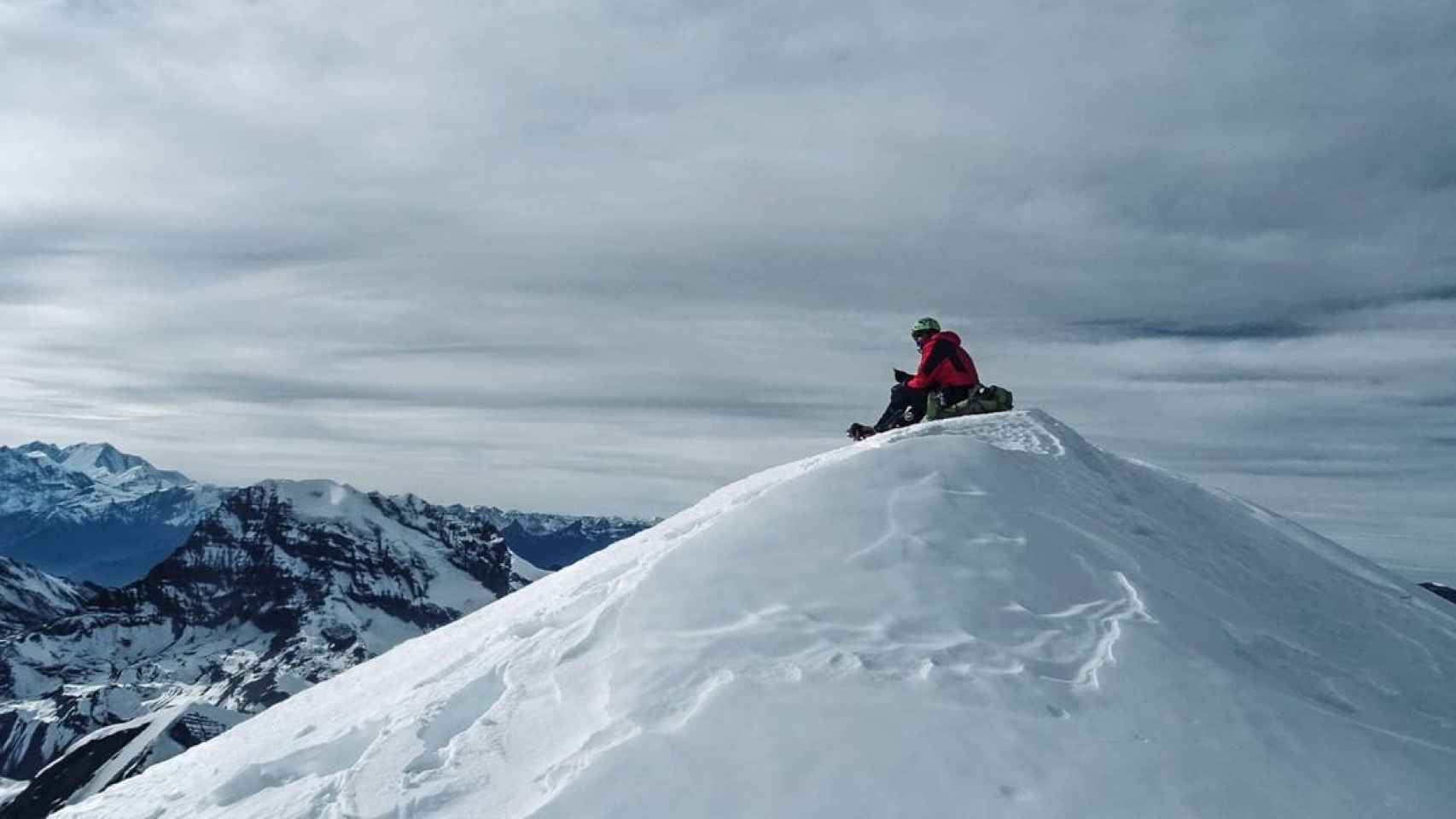 Jost Kobusch en su periodo de aclimatación al Himalaya a 6000 metros de altura