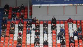 Público en el Anxo Carro de Lugo en un partido de mayo de 2021.