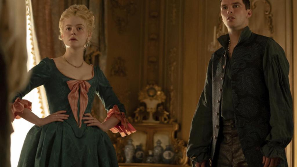 Elle Fanning y Nicholas Hoult son los grandes reclamos de 'The Great'.