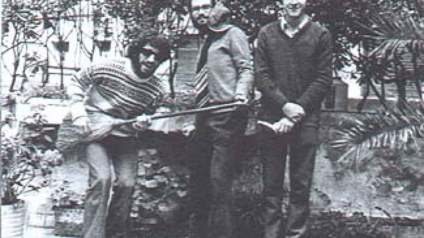 Fernando Aramburu (izquierda), junto a José Félix del Hoyo y Álvaro Bermejo en los años 70.