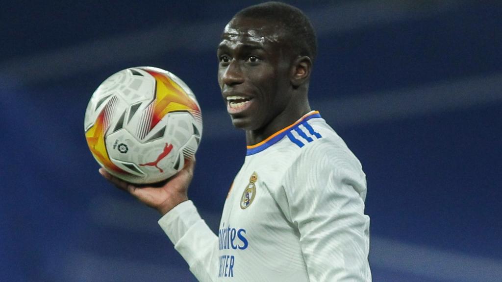 Ferland Mendy, en un partido del Real Madrid de La Liga 2021/2022