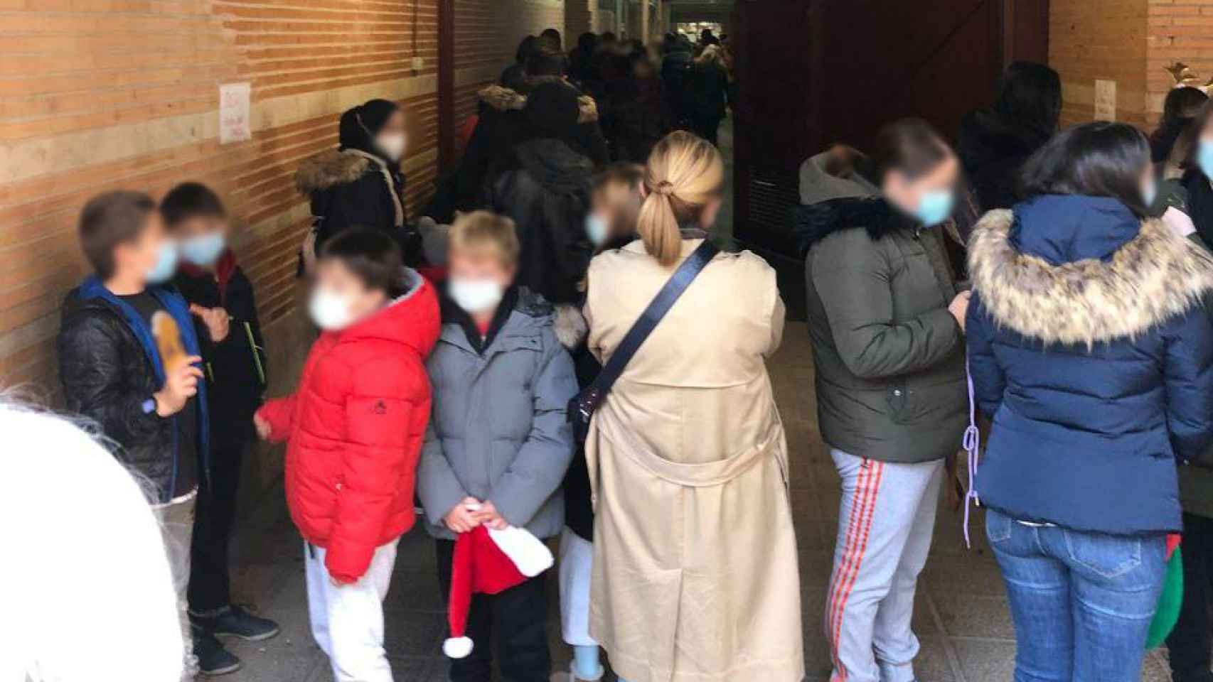Ciudadanos denuncia el colapso del Centro de Salud de Palomarejos, en Toledo, con centenares de niños citados para una PCR