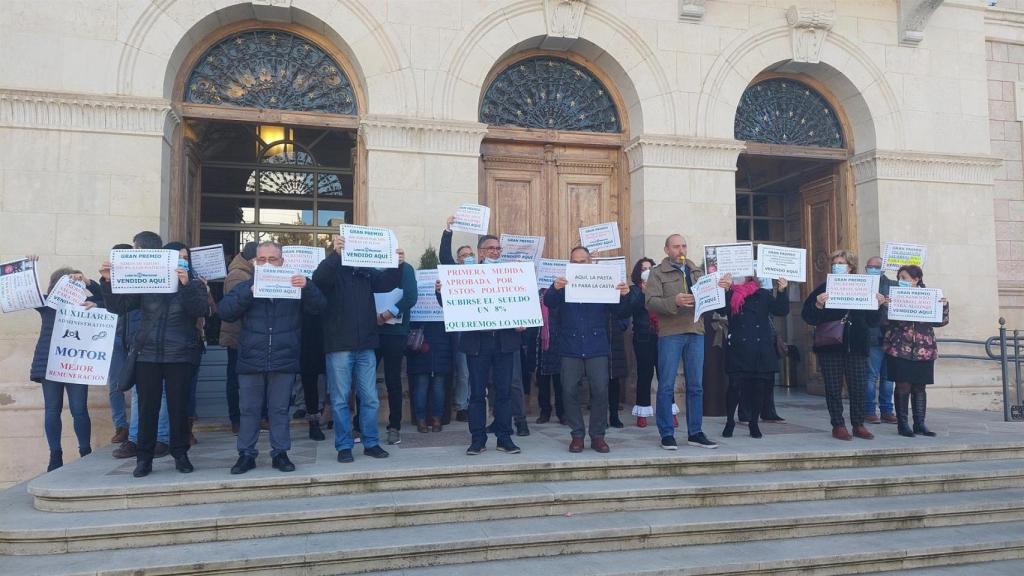 Trabajadores de la Diputación de Cuenca reivindican una subida salarial tras 20 años de congelación salarial
