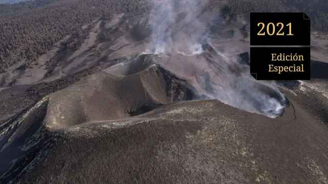 El cono principal de Cumbre Vieja sin signos de actividad volcánica.