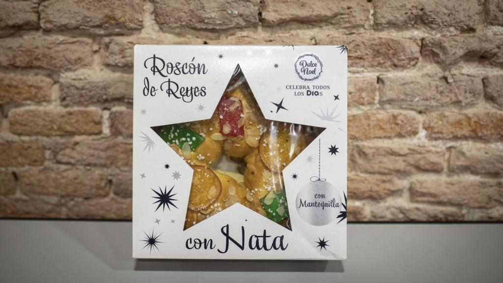 El roscón de Reyes relleno de nata de Dia.