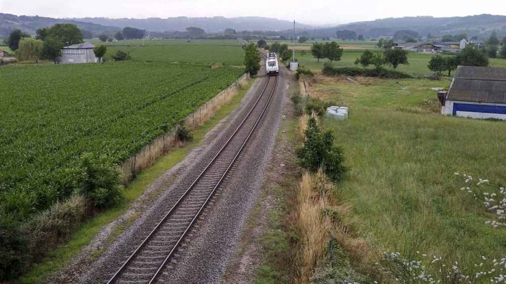 Cerramientos en el tramo Ourense-Monforte de Lemos.